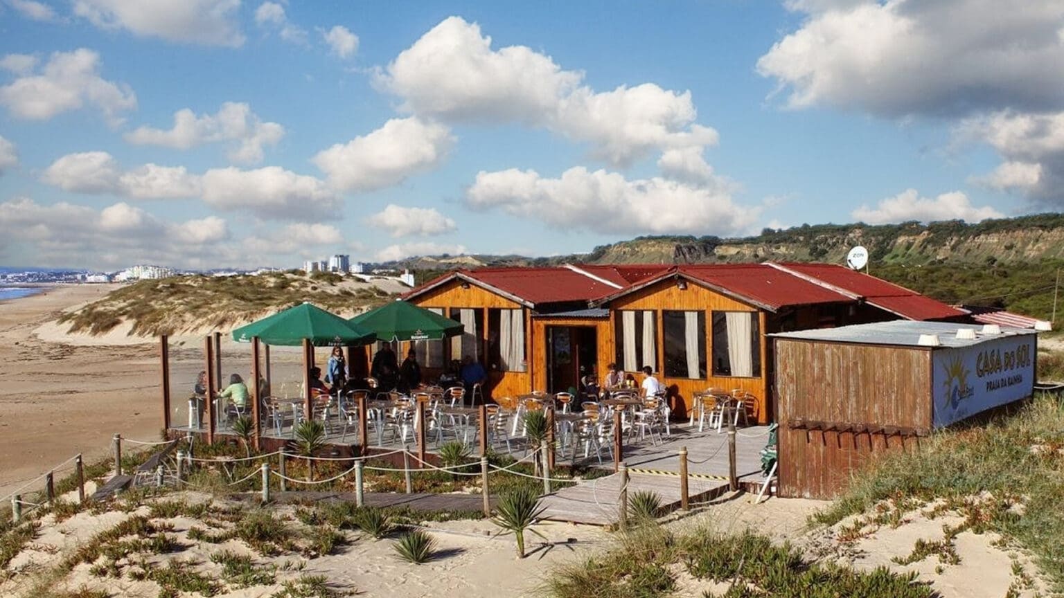 (Provavelmente) o melhor bar de praia da Costa