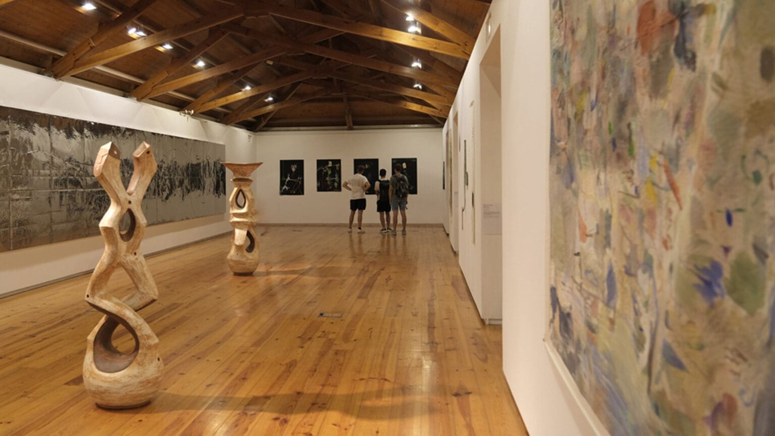 Exposição “Chama-lhe Apenas Horizonte”: Celebrando o Futuro do Desenho na Casa da Cerca