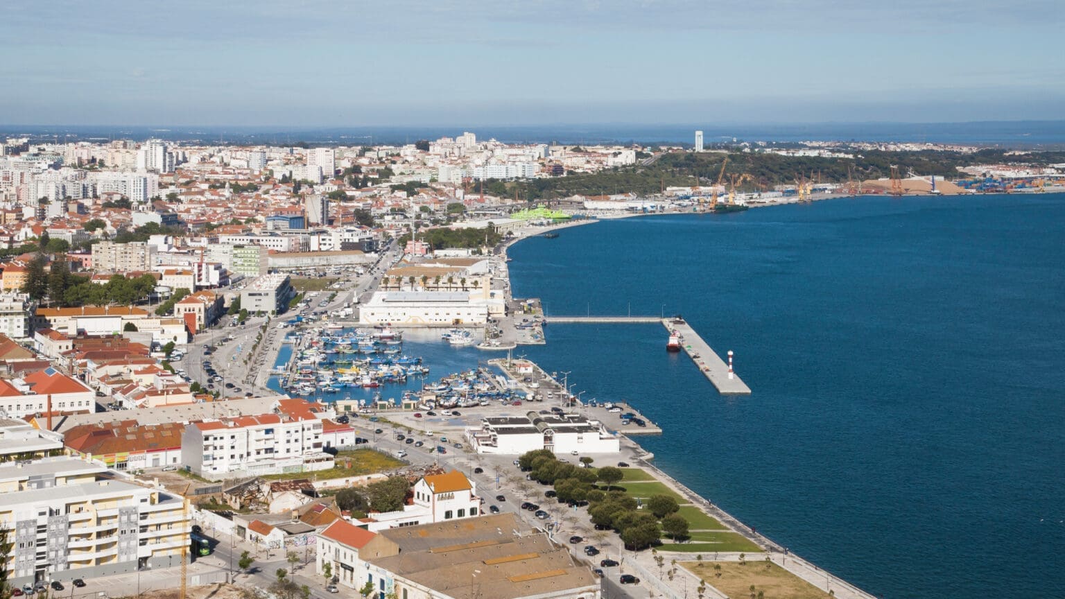 Península de Setúbal: Aposta Segura para Investimento Imobiliário na Área Metropolitana de Lisboa